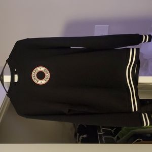 Burberry Black Oversized Sweater Size XS